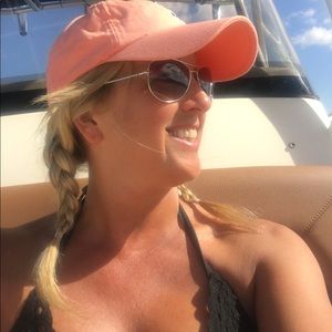 Meet your Posher, Shannon